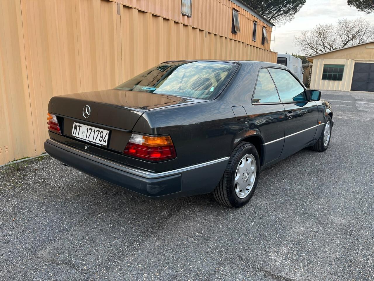 Mercedes 200CE - 99000KM - UNIPRO' - CRS ASI