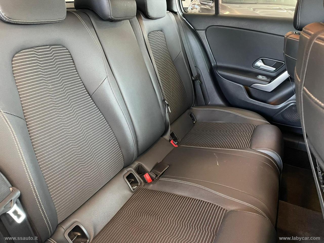 MERCEDES-BENZ A 180 d Automatic Premium