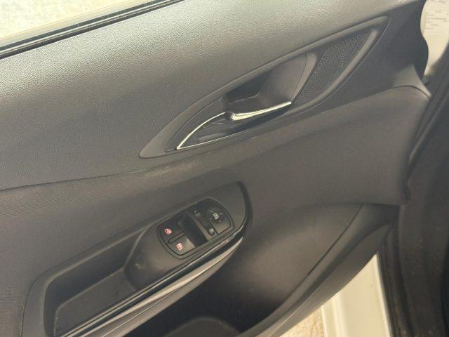 OPEL Corsa 1.4 90CV GPL Tech 5 porte b-Color