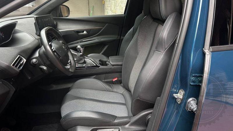 Peugeot 5008 5008 PureTech Turbo 130 S&S Allure Pack