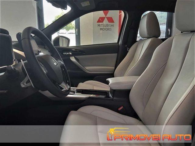 MITSUBISHI Eclipse Cross 2.4 Plug-in Hybrid 4WD Top