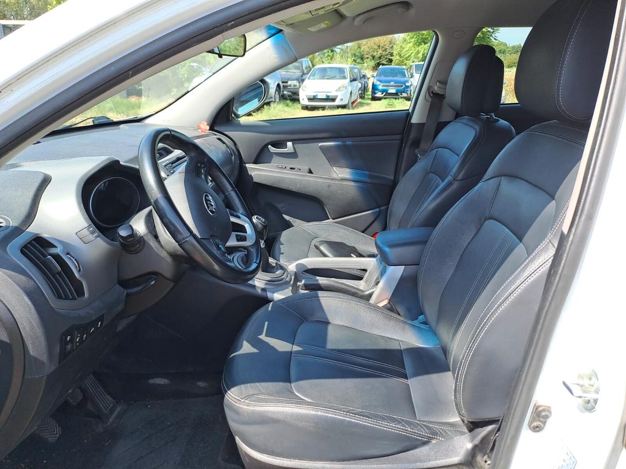 Kia Sportage 1.7 CRDI VGT 2WD high tech
