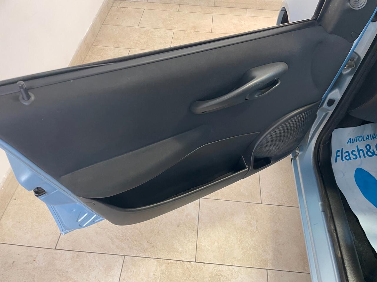 Fiat Punto 1.2 5p Dynamic TENUTA BENE TAGLIANDATA NEOPATENTATI