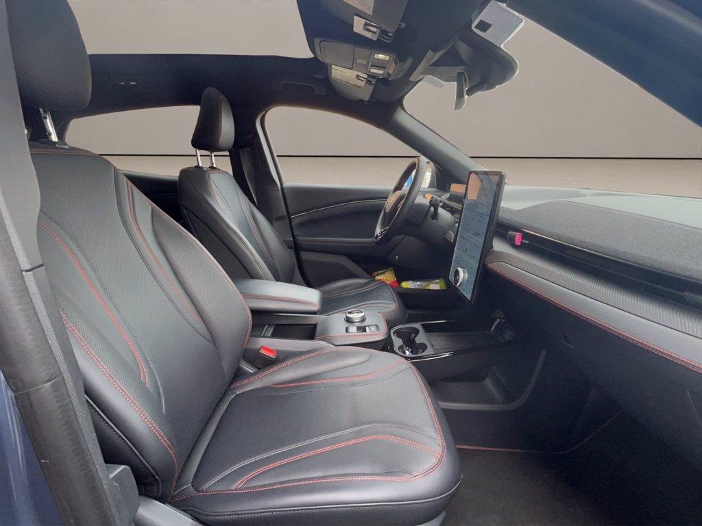 FORD Mustang Mach-e extended range awd 351cv auto del 2021