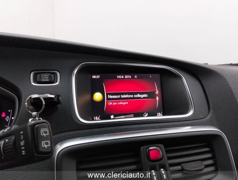 Volvo V40 D2