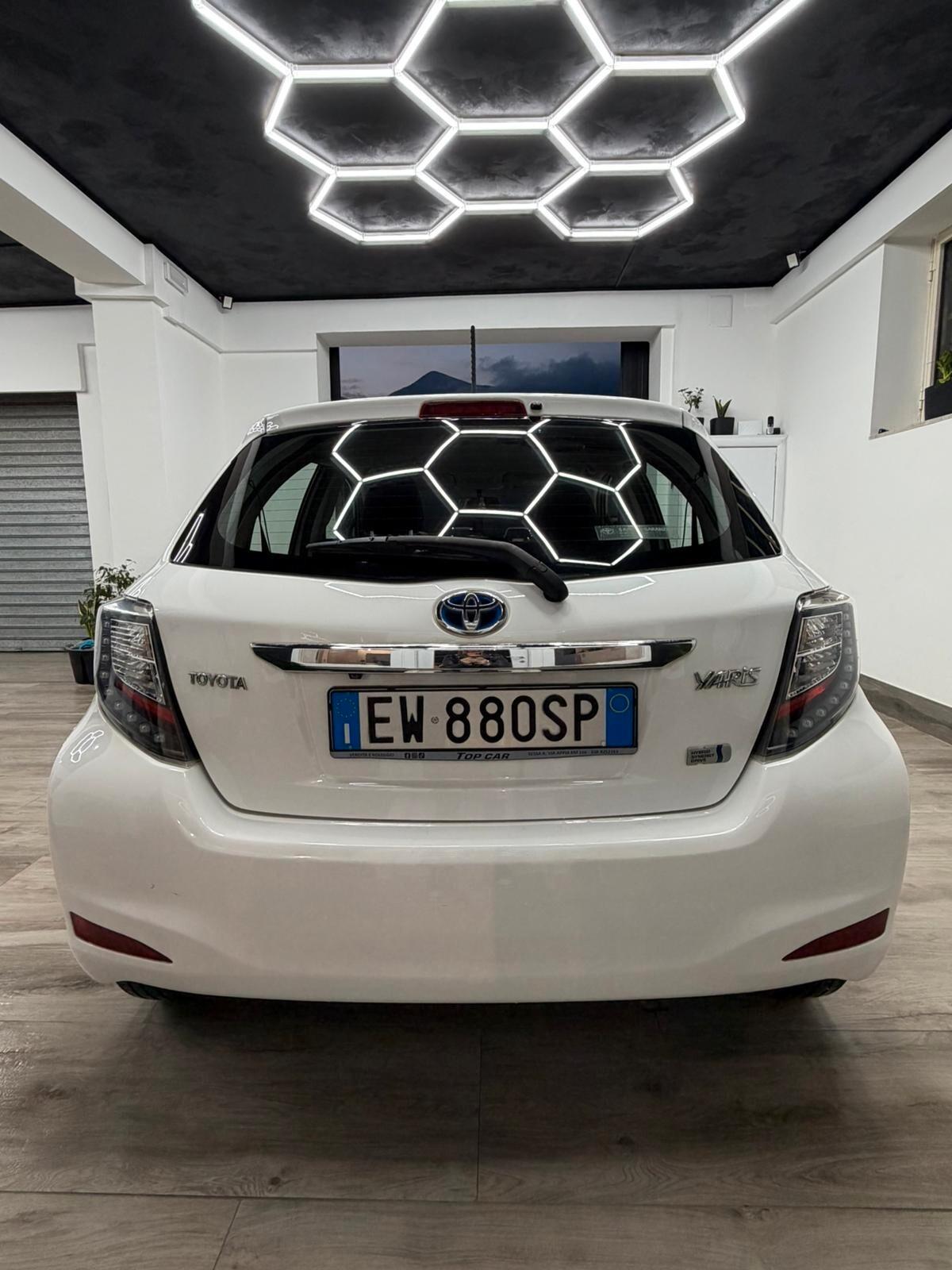 Toyota Yaris 1.5 Hybrid 5 porte Active