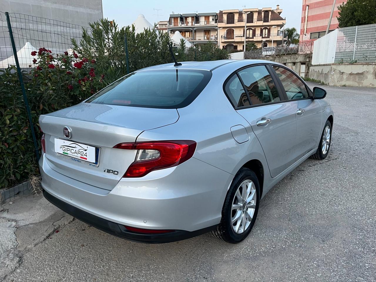 Fiat Tipo Opening Edition