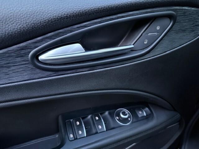 Alfa Romeo Stelvio 2.2 Turbodiesel 160 CV Super