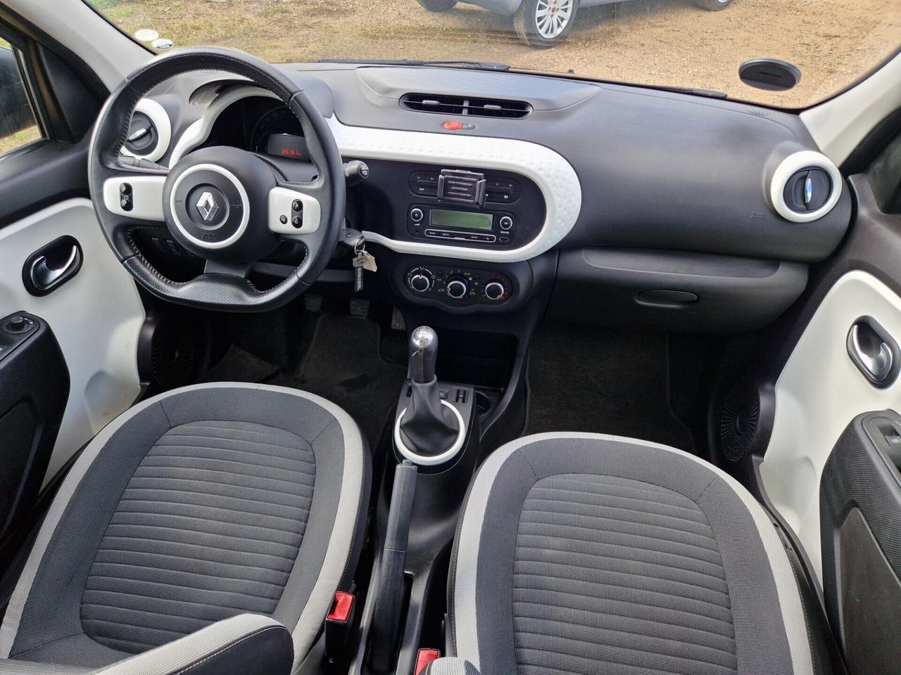 Renault Twingo 1.0 SCe Live - 2015