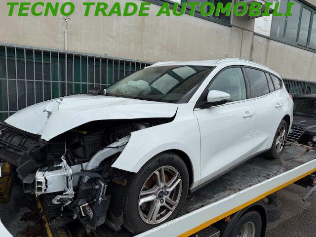 FORD Focus 1.5 TDCi 120 CV INCIDENTATA