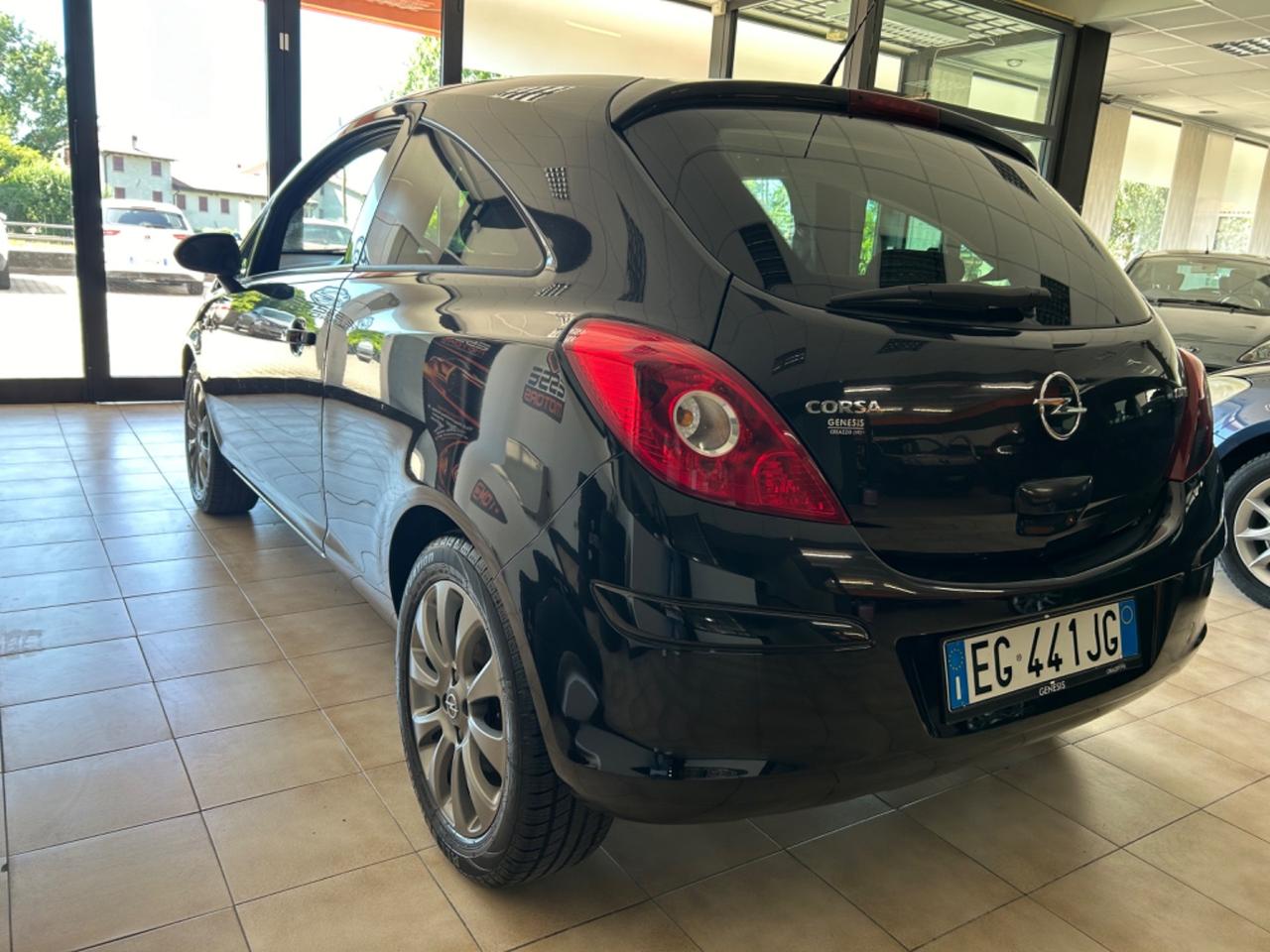 Opel Corsa - 2011 1.3 CDTI 95CV