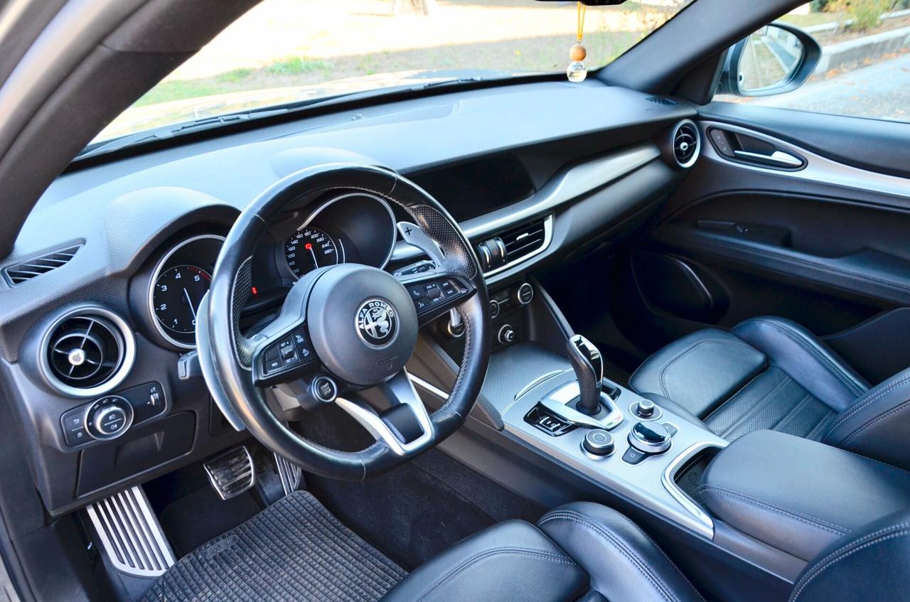 ALFA ROMEO STELVIO 2.2 T VELOCE Q4 210cv AUTO, EURO 6D, SERVICE CON FATTURE, XENO, RETROCAMERA, PELLE, PERMUTE