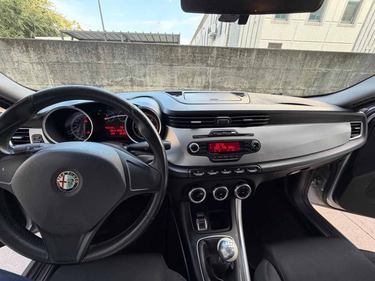 Alfa Romeo Giulietta 1.6 JTDm-2 105 CV Exclusive