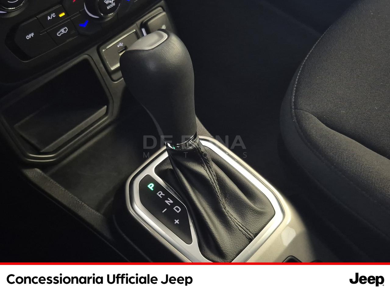 Jeep Renegade 1.5 turbo t4 mhev limited 2wd 130cv dct