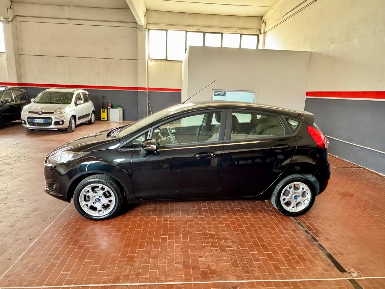 Ford Fiesta 1.4 5 porte Bz.- GPL Business