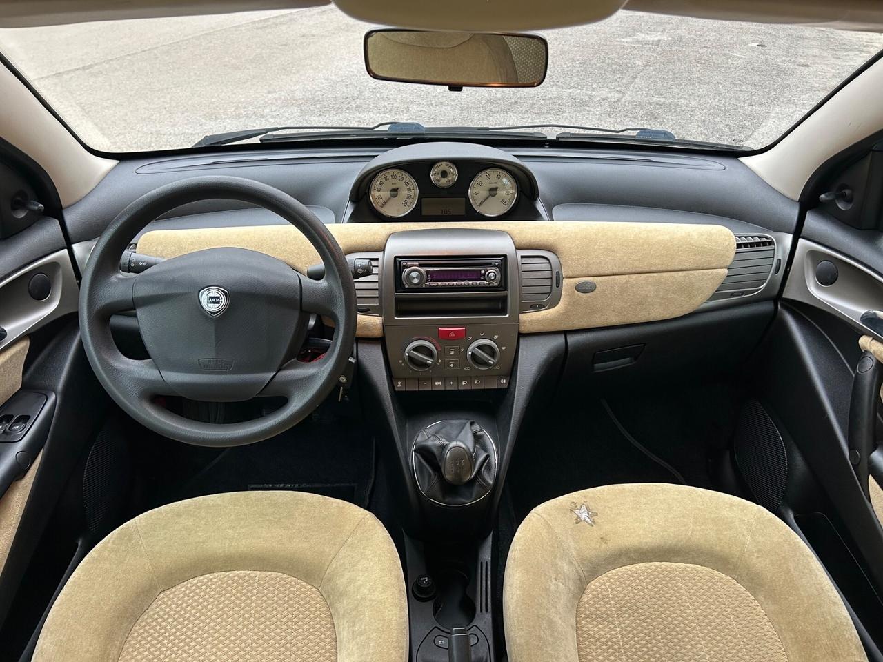 Lancia Ypsilon 1.2 benz. Ideale per neopatentati