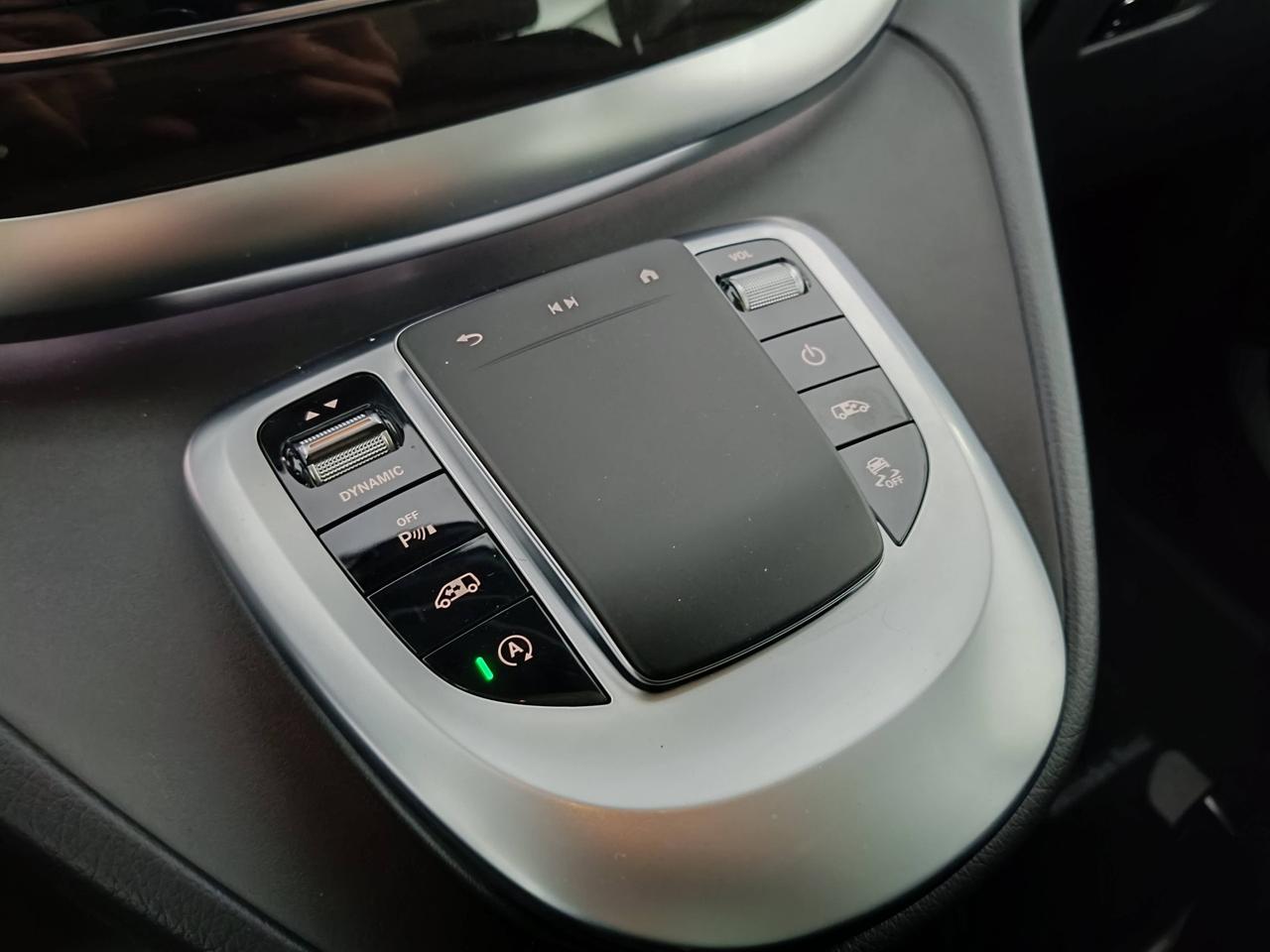 Mercedes-Benz Classe V - W447 2019 Extralong - V Extralong 300 d Premium 4matic auto