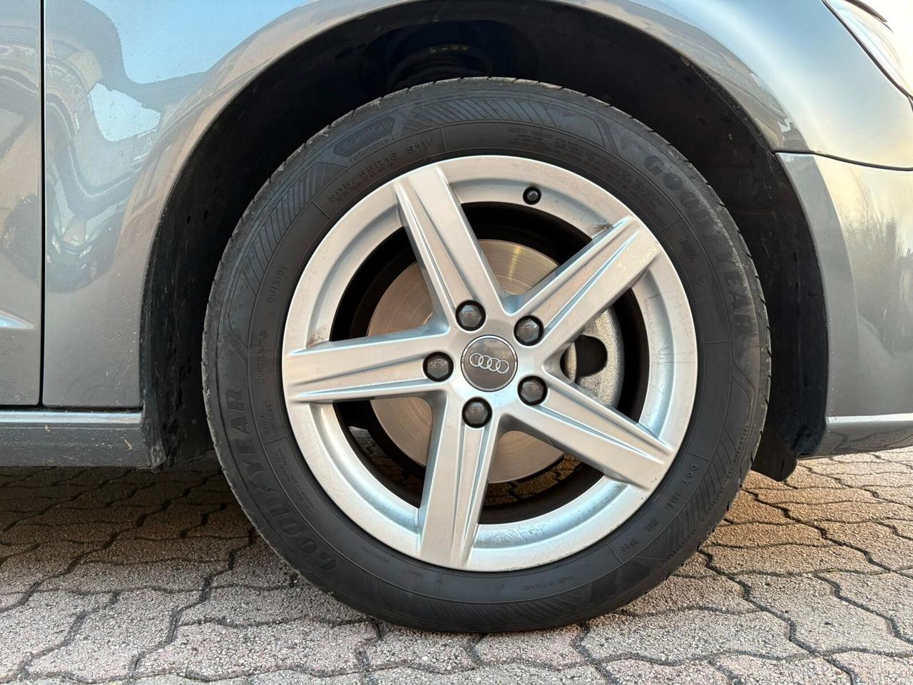 AUDI A3 SPORTBACK 1.6 TDI AUTOMATICA NEOPATENTATI