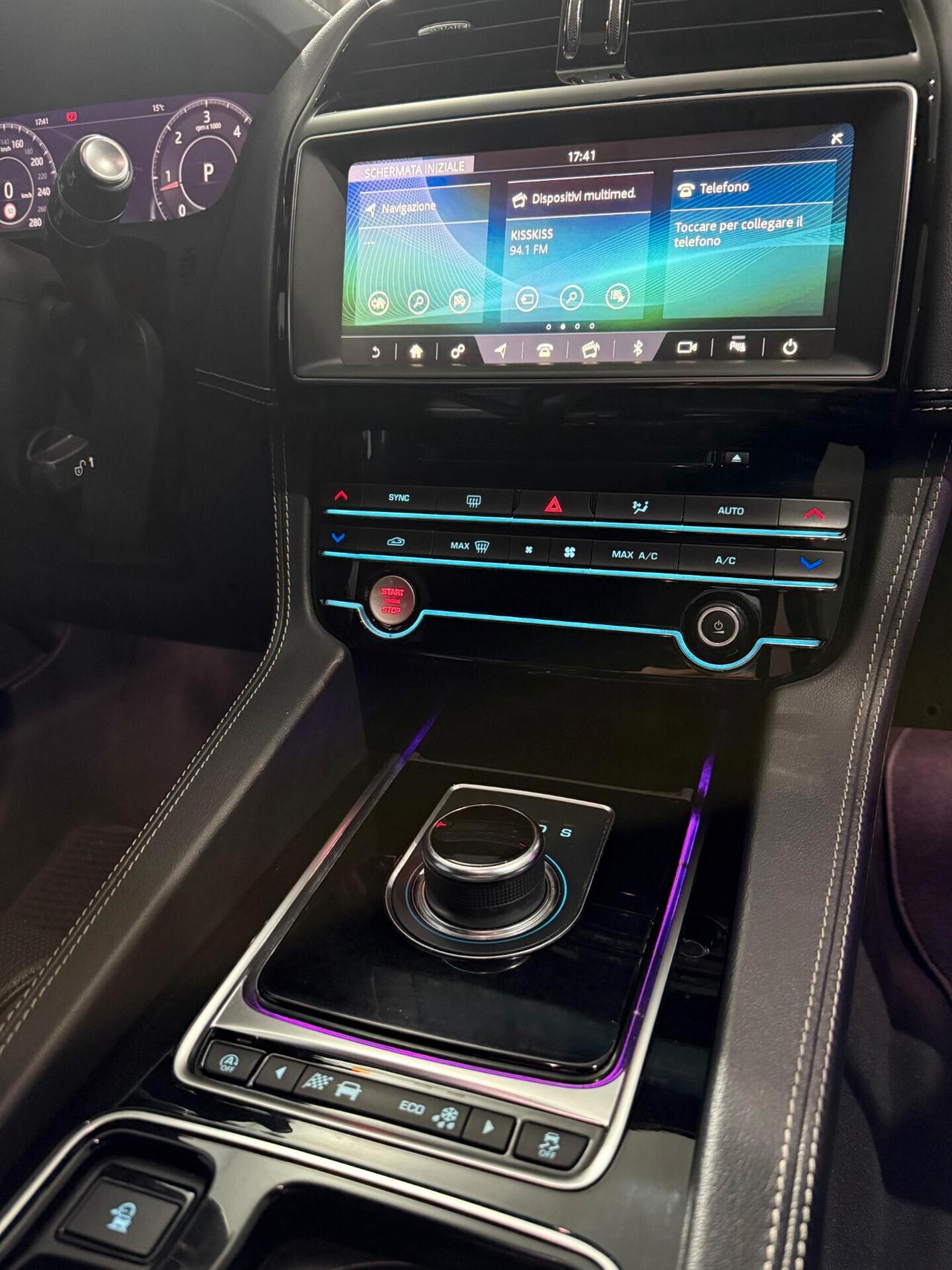 Jaguar F-Pace 2.0 D 240 CV AWD aut. Prestige