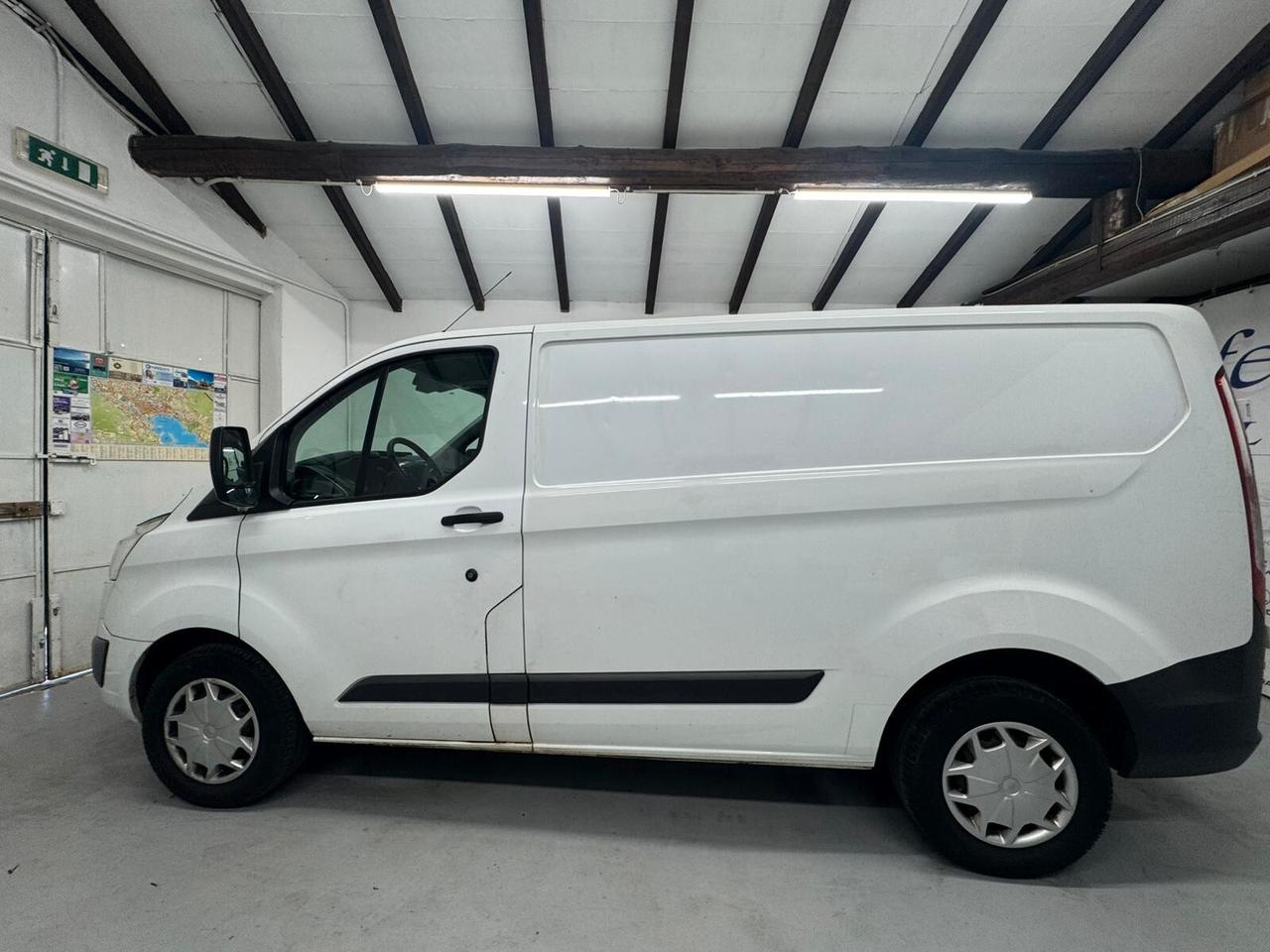 Ford Transit custom 2.0 TDI 130 CV anno 2017