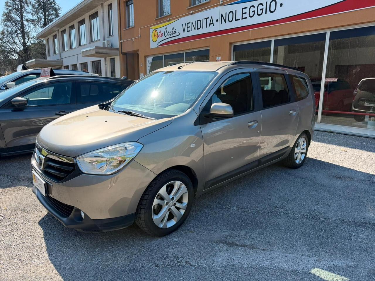 Dacia Lodgy 1.5 dCi 8V 110CV 7 posti Lauréate