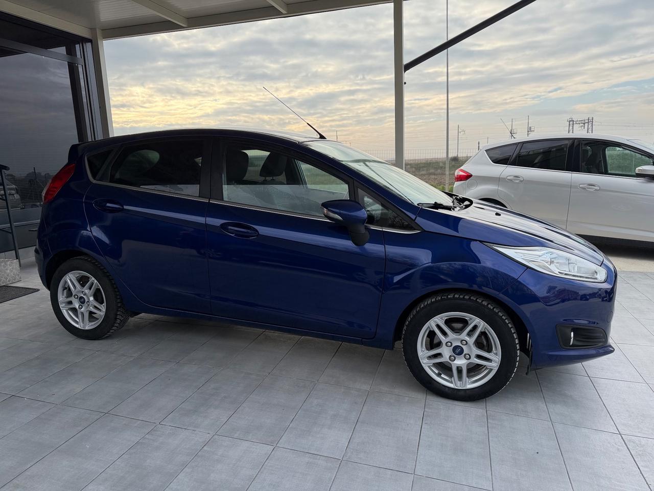 Ford Fiesta 1.2 60CV 5 porte Titanium