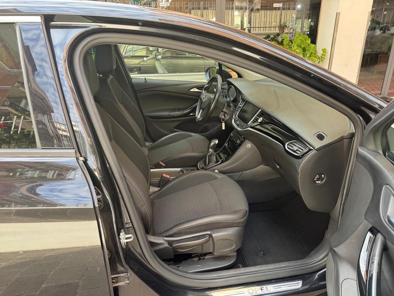 OPEL Astra 1.6 CDTi 110CV Start&Stop Innovation