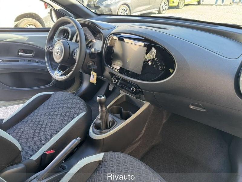 Toyota Aygo X Aygo X 1.0 VVT-i 72 CV 5 porte Trend