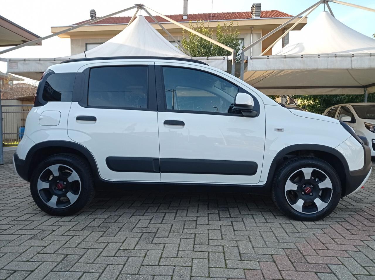 Fiat Panda Cross 1.0 FireFly S&S Hybrid