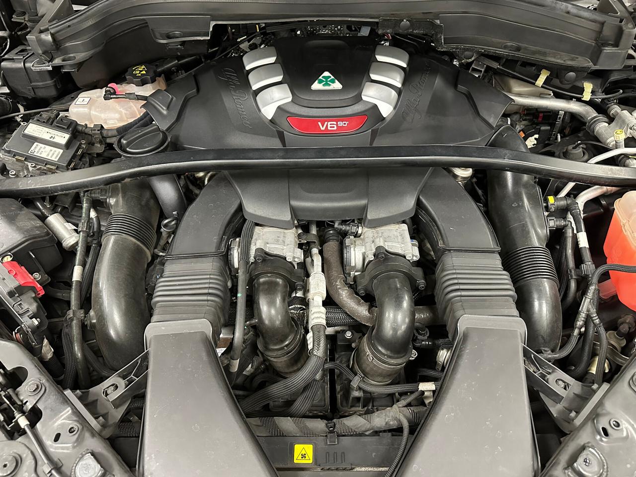 Alfa Romeo Stelvio 2.9 Bi-Turbo V6 510 CV AT8 Quadrifoglio 2020
