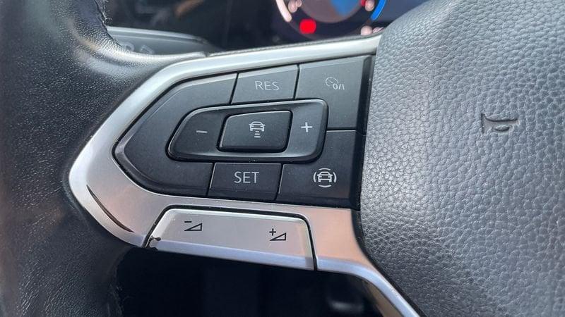 Volkswagen Golf 1.5 tgi Life 130cv 1.5 TGI 130cv Style