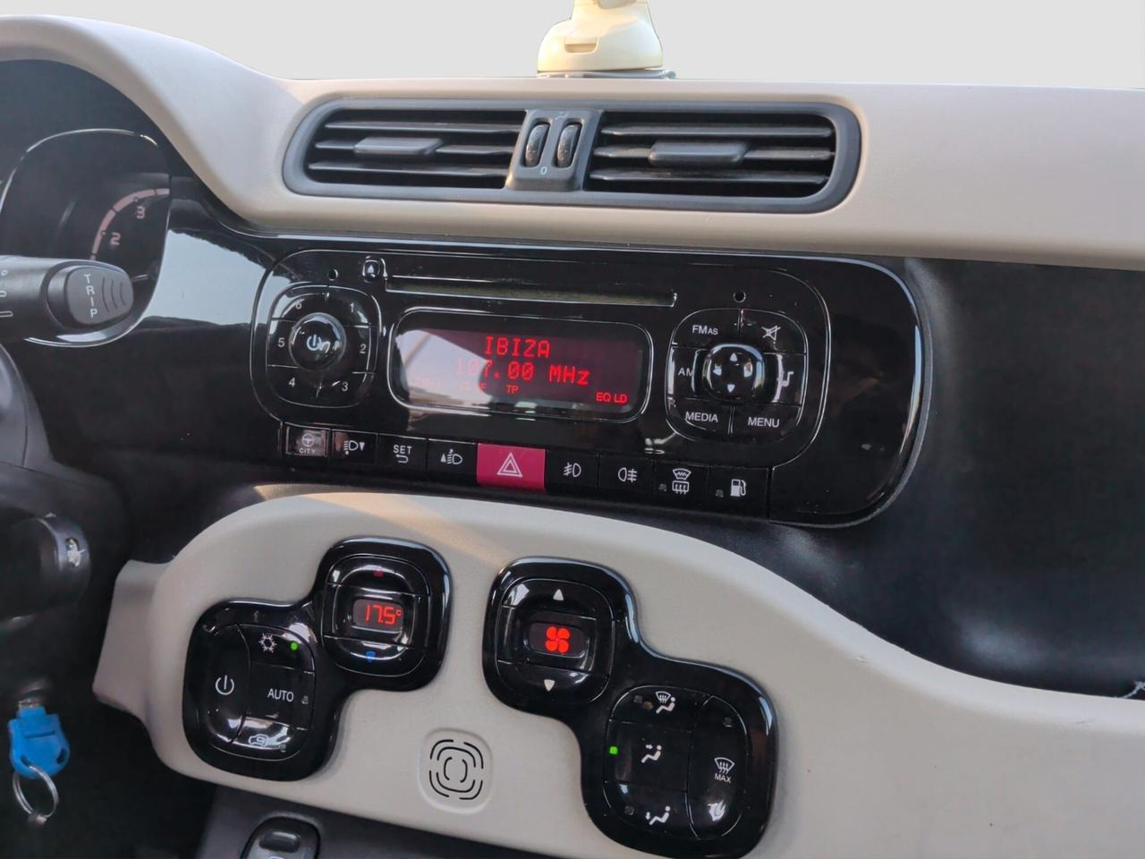 Fiat Panda 0.9 TwinAir Turbo Natural Power Lounge 2013