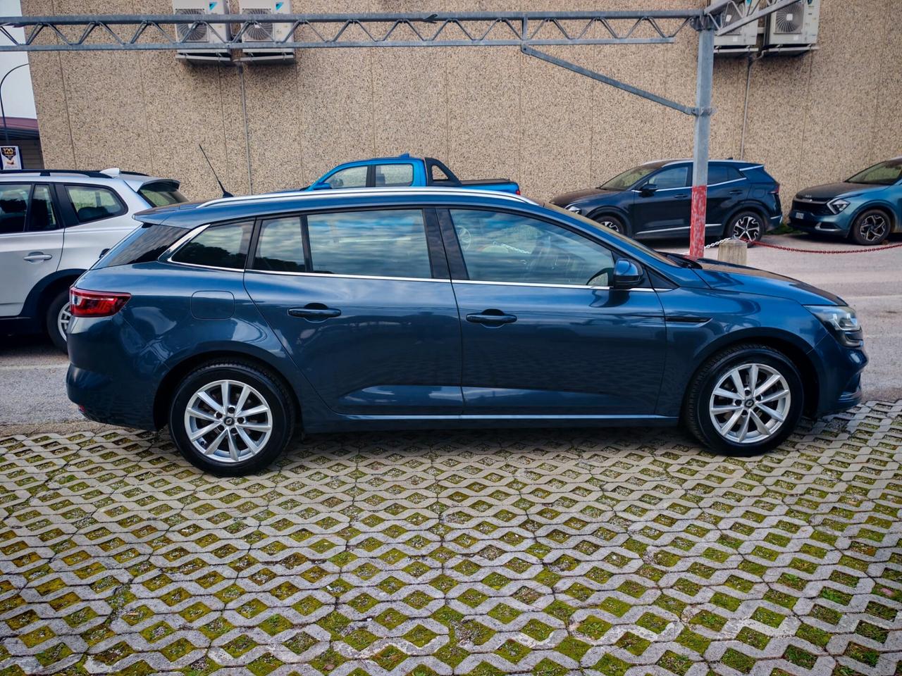 Renault Megane Mégane Sporter 1.2 TCe Energy Life
