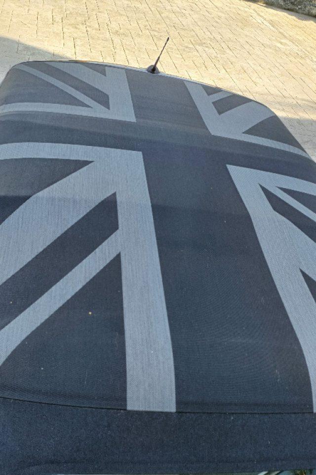 MINI Mini 1.5 Cooper Yours Cabrio