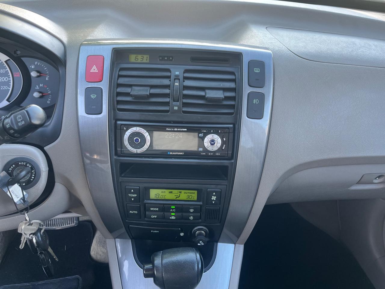 Hyundai Tucson 2.0 CRDi TD Dynamic AUTOMATICO 4X4 SOLI 90.000 KM