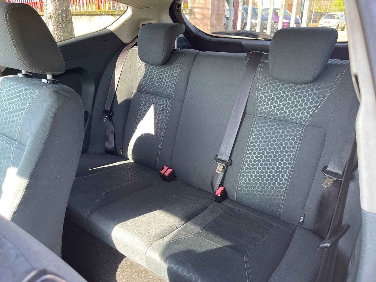 Ford Fiesta 1.4 TDCi 68CV 3 porte Titanium