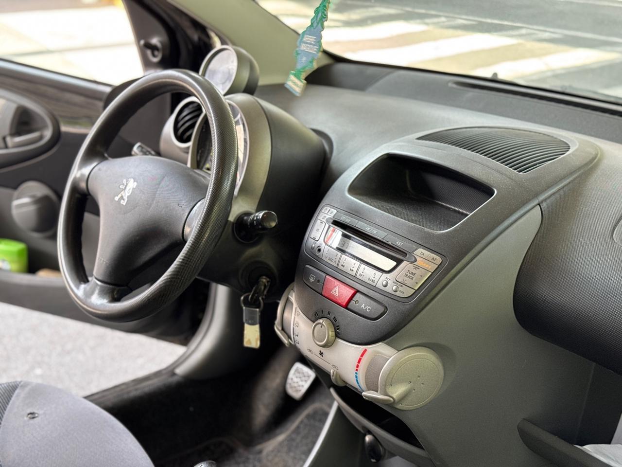 Peugeot 107 1.0 68CV 5p. Perfetta 2007