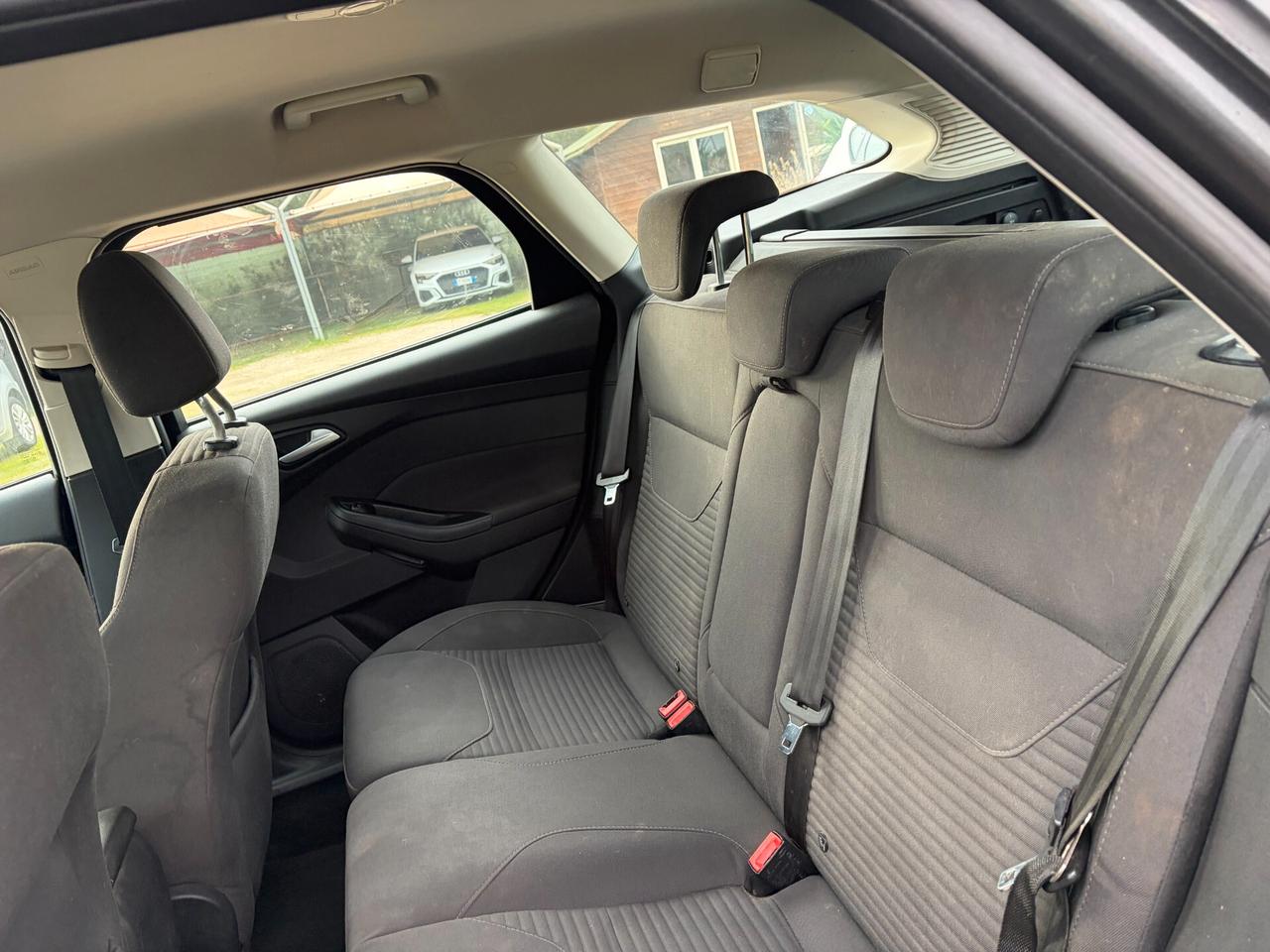 FORD FOCUS SW 1.5 TDCI 120CV ANNO 2016 KM 150.000 AUTOMATICA