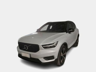 VOLVO XC40 T5 PLUG-IN HYBRID AUTO RECHARGE R-DESIGN SUV
