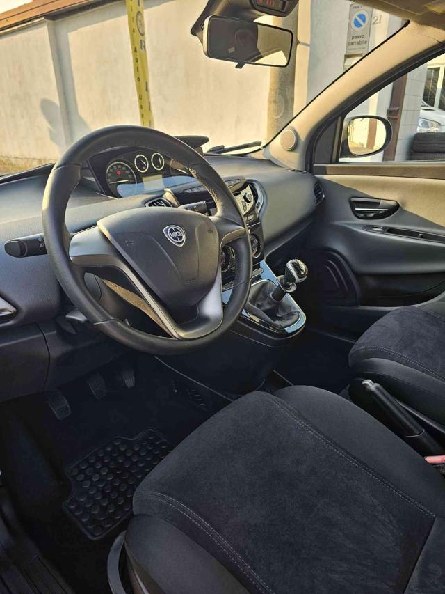 LANCIA Ypsilon 1.2 69 CV 5 porte S&S
