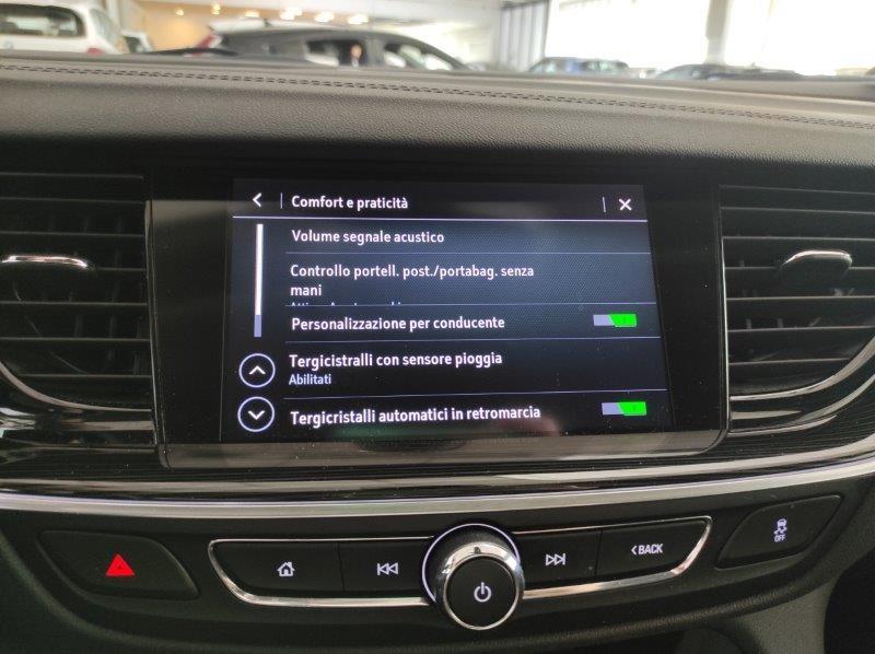 OPEL Insignia 2ª serie - Insignia 1.6 CDTI 136 S&S Sports Tourer