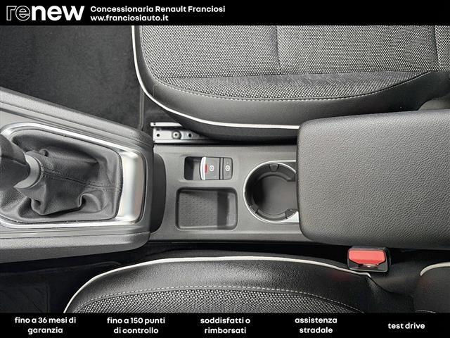 RENAULT Captur TCE 100 GPL FAST TRACK