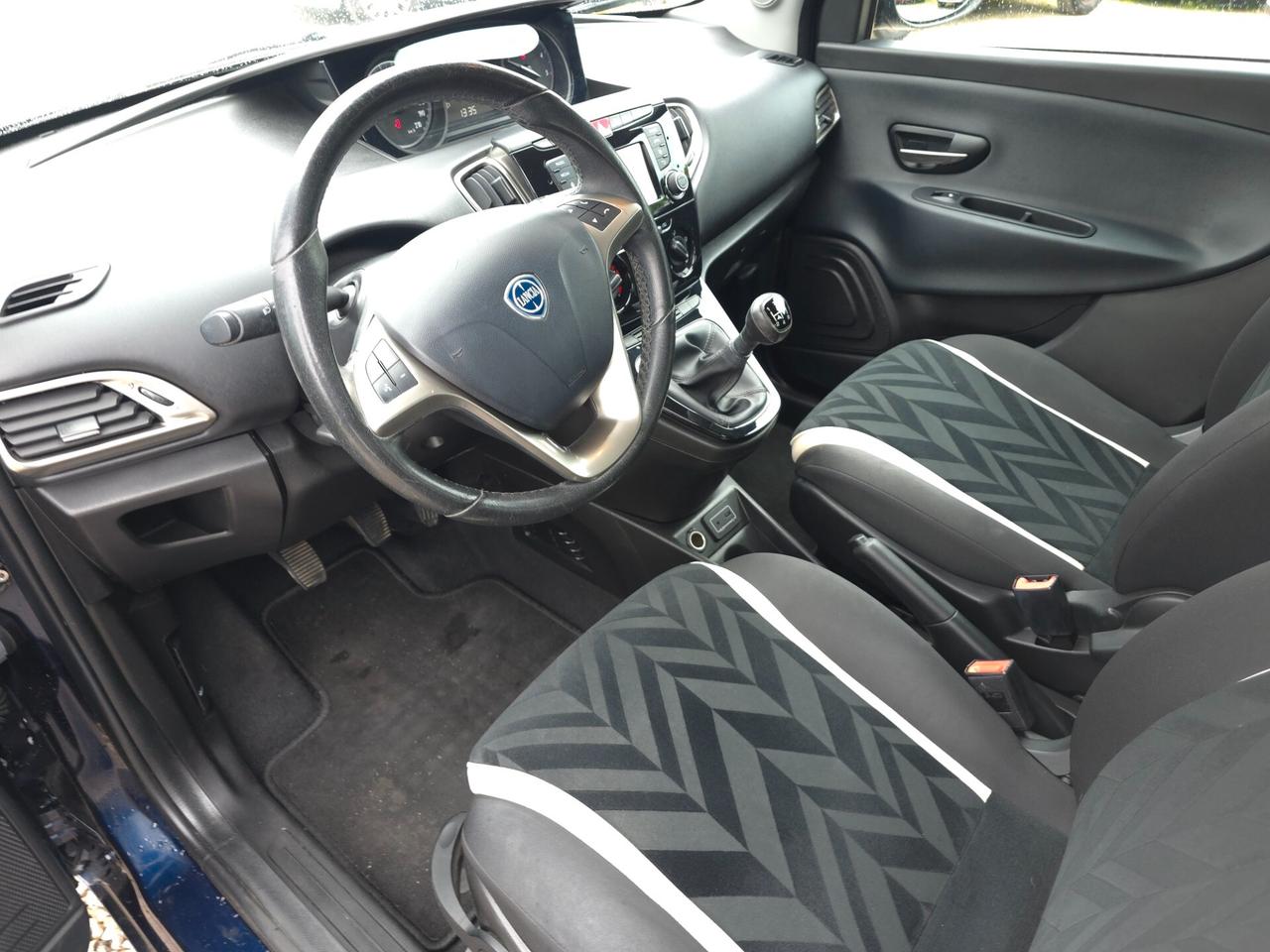 Lancia Ypsilon 1.3 MJT 16V 95 CV 5 porte S&S Platinum