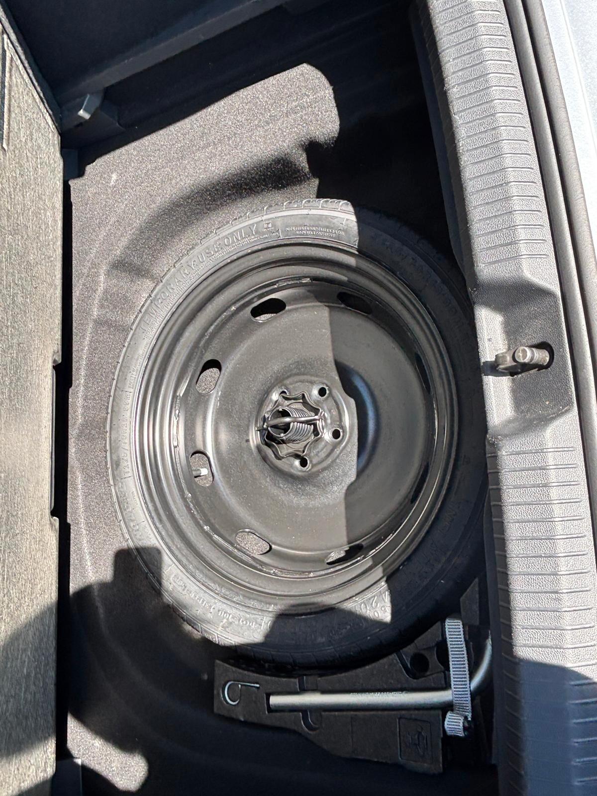 Volkswagen Golf 8 A SERIE 1.5 eTSI 150 CV CAMBIO AUTOMATICO