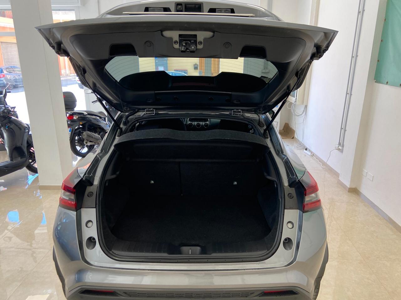 Nissan Juke 1.0 DIG-T 114 CV DCT N-Connecta