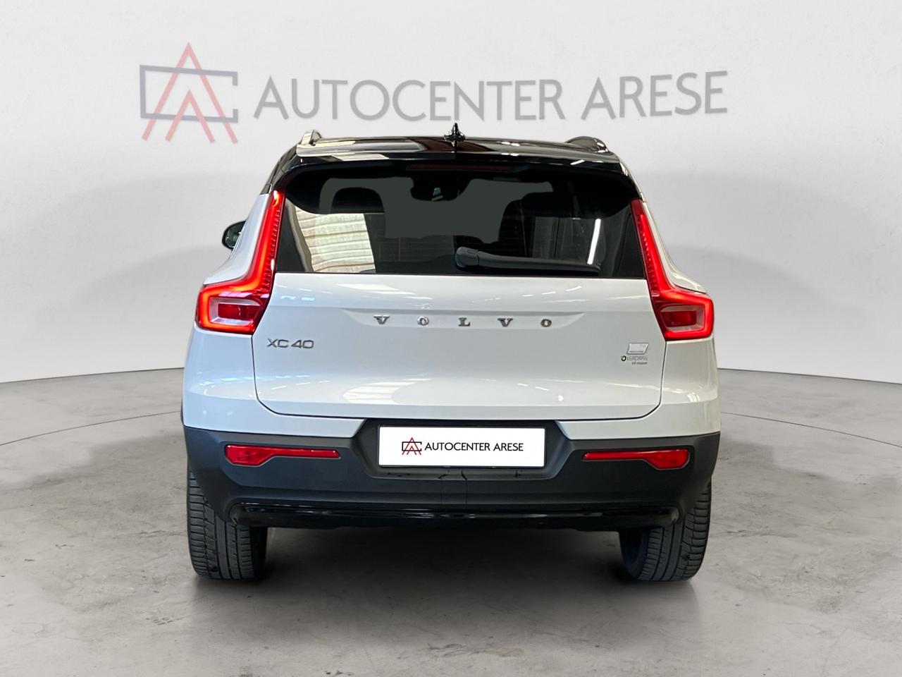 Volvo XC40 1.5 t4 phev R-design auto my21