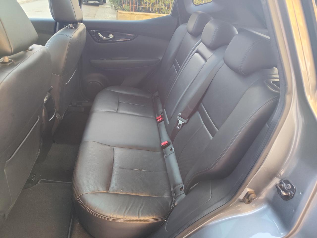 Nissan Qashqai 1.5 dCi 110CV Tekna TETTO NAVI