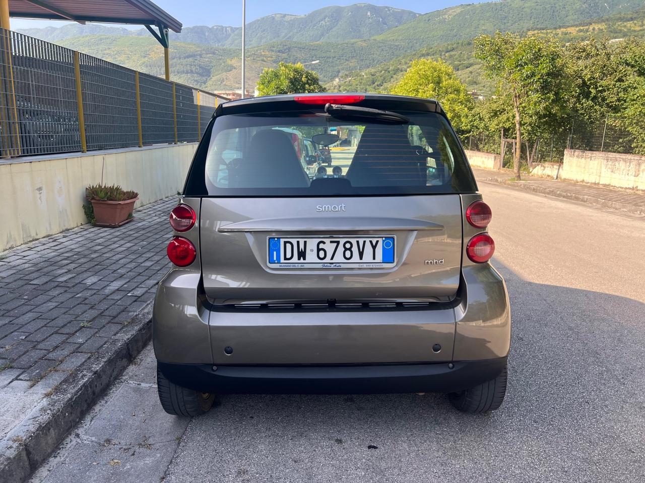Smart ForTwo 1.0 benzina 71cv Mhd coupé pure