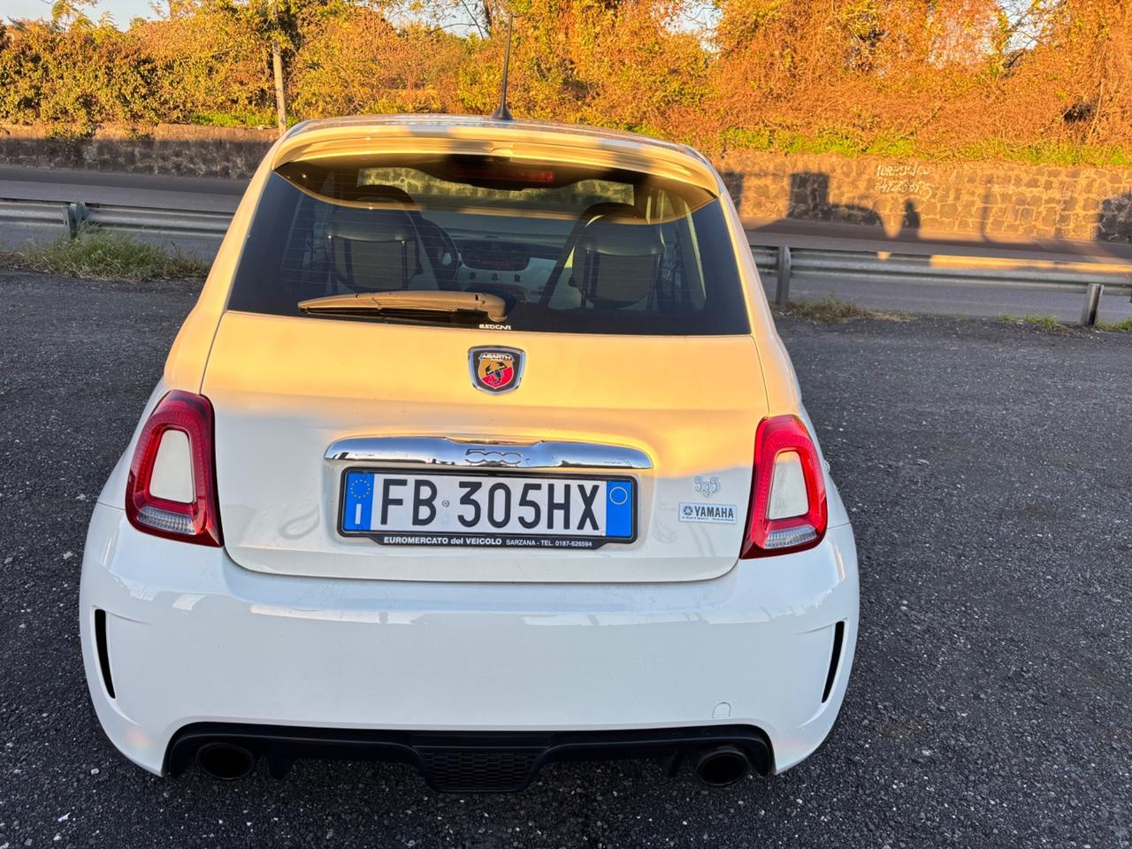 Abarth 595 1.4 Turbo T-Jet 160 CV Yamaha Factory Racing