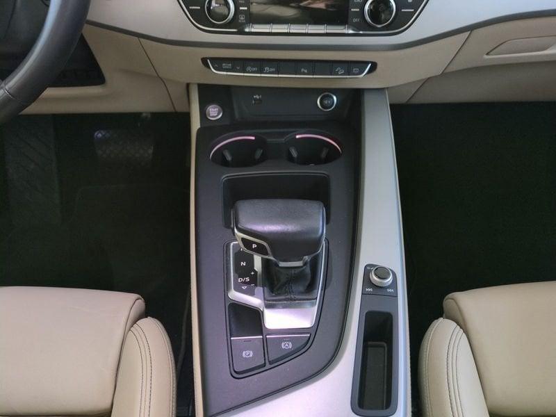 Audi A4 allroad quattro 2.0 40 TDI QUATTRO S TRON. ID. CONTRAST
